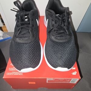 Nike Kids Black and White Sneakers